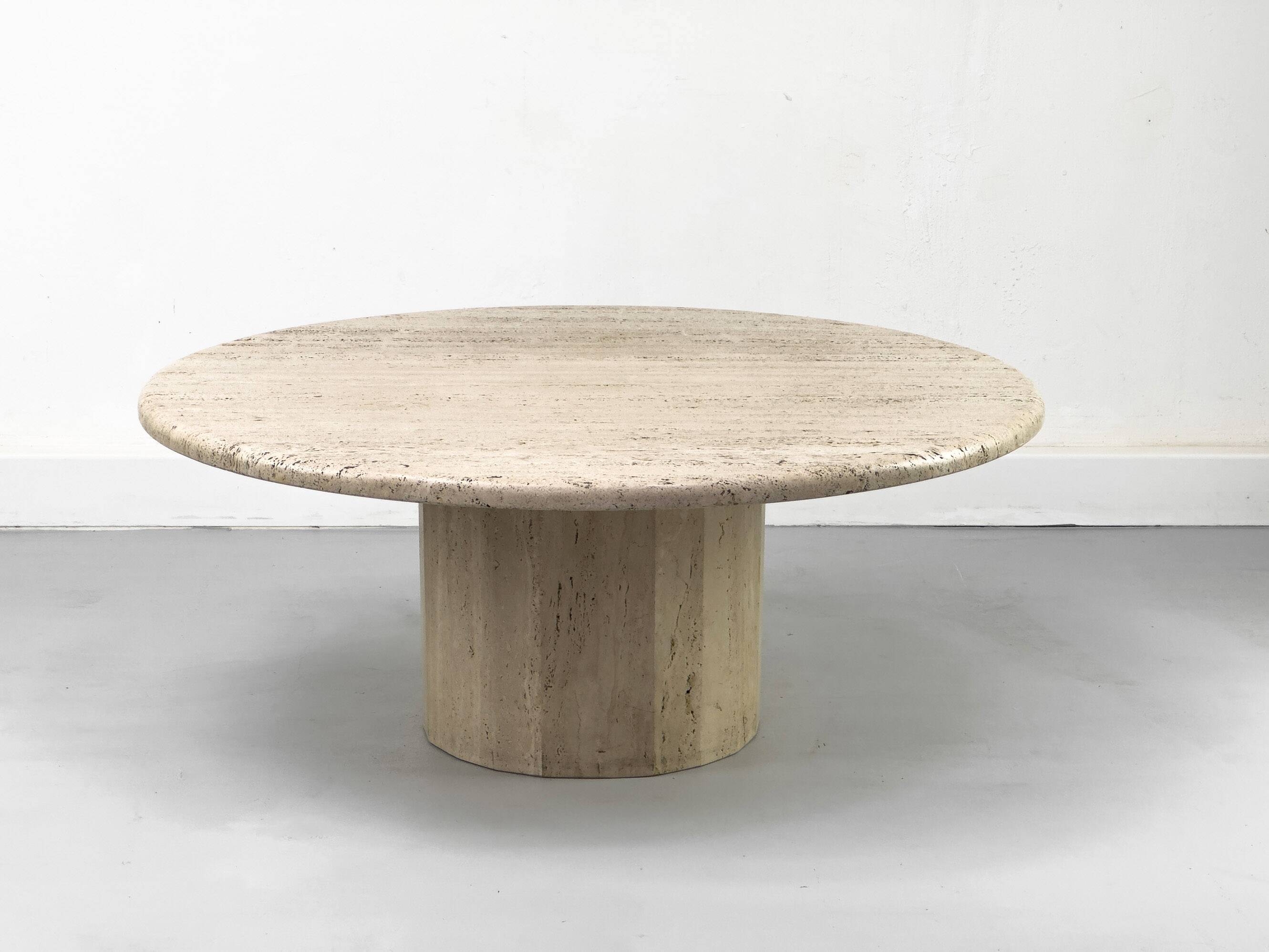 Table basse circulaire vintage en travertin, années 1970