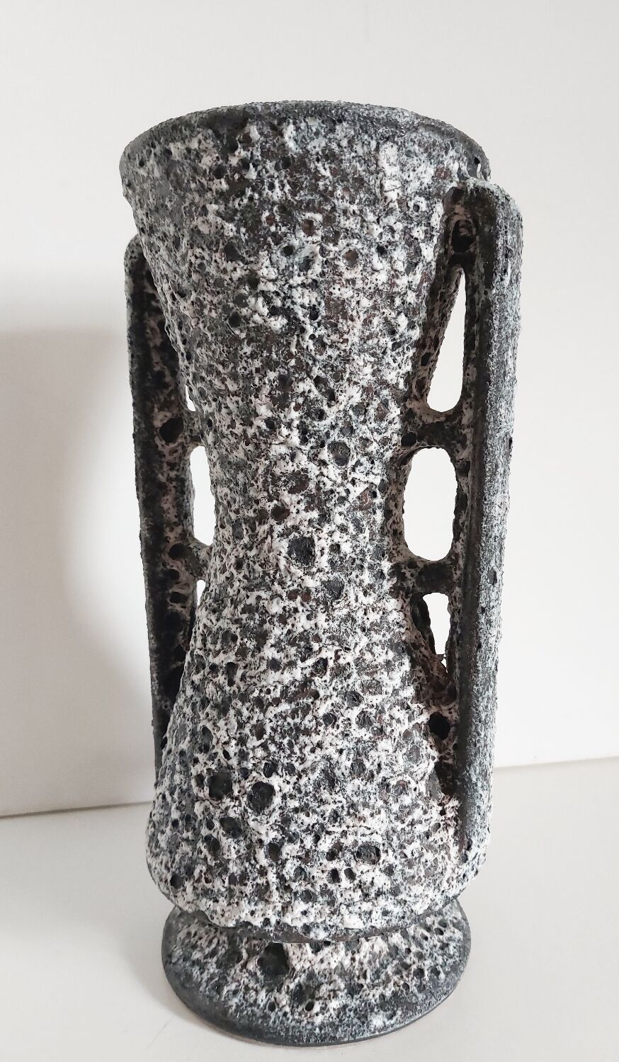 FatLava vase