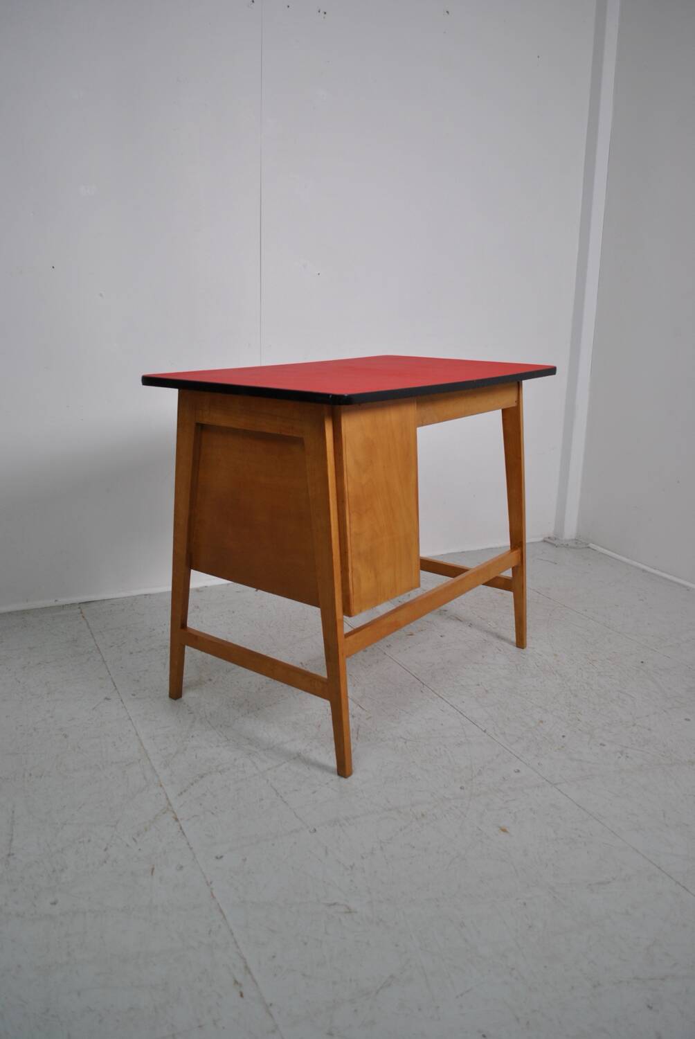 Vintage desk from the 60s/70s