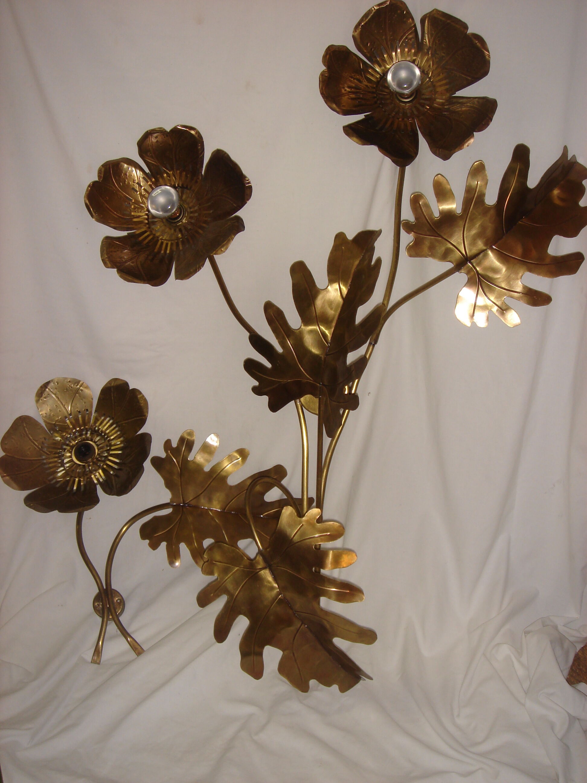 Flowers wall lamp of 1970