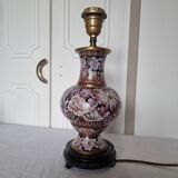 Lampe sur un vase ancien en émail cloisonné à joli décor floral rose