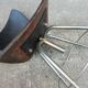 Swivel office chair