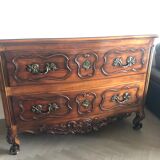Commode régence à deux grands tiroirs en noyer massif