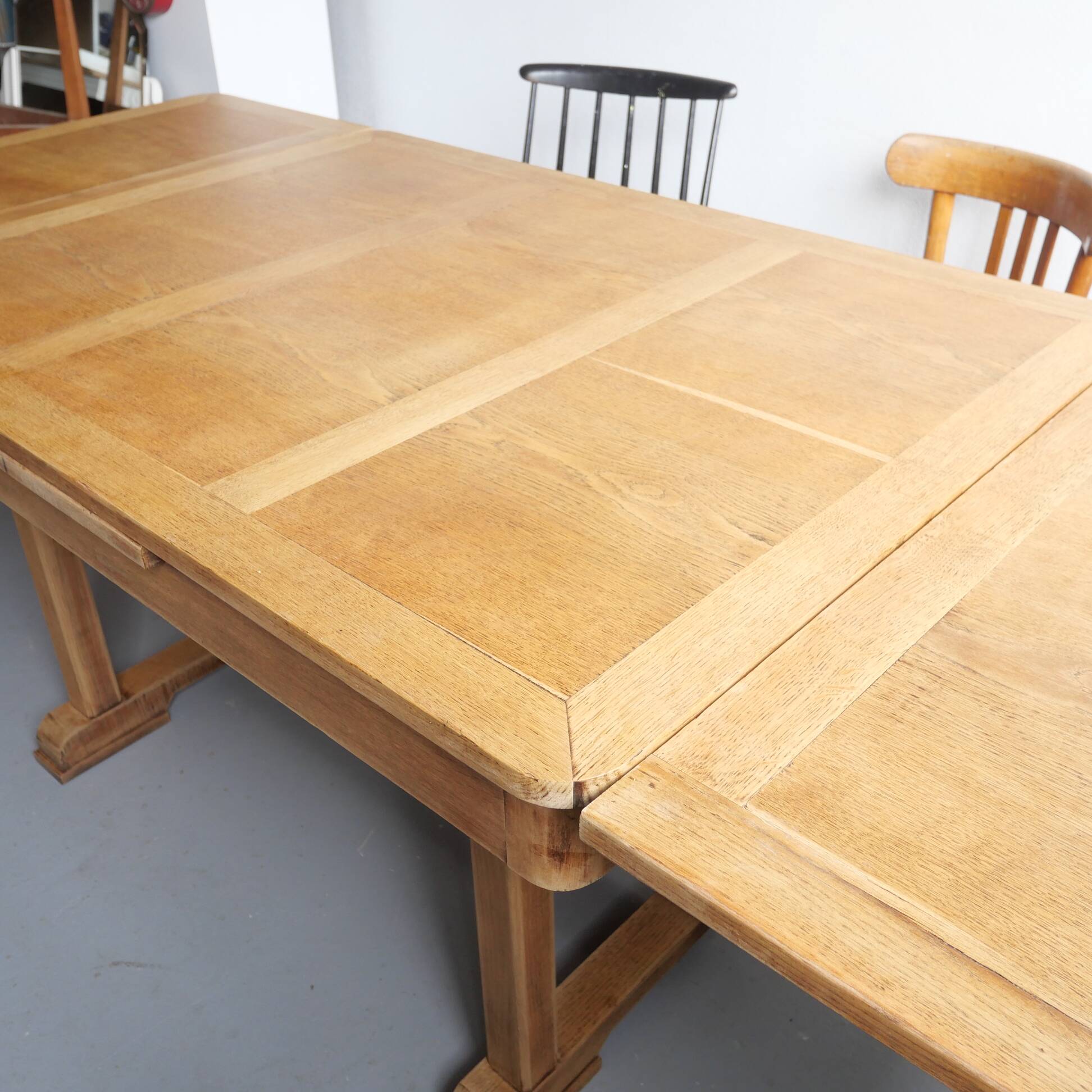 Table à rallonges en chêne rénovée