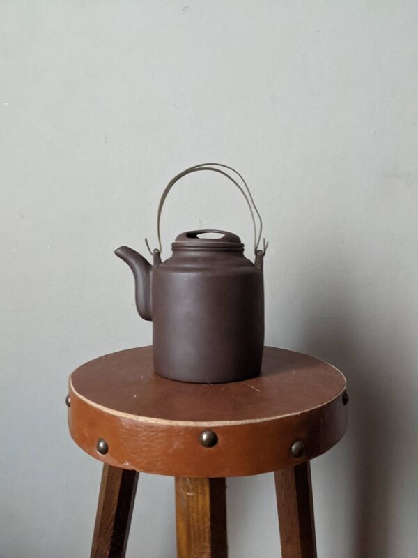 Théière en terre cuite chinoise décoration japandi