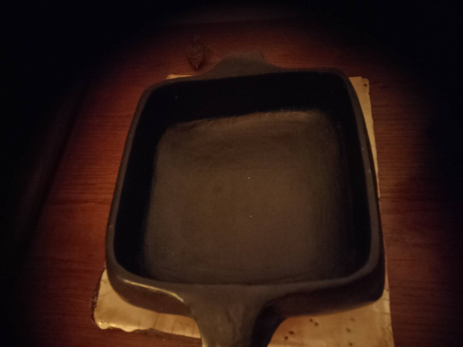 Chamba square black earth dishes