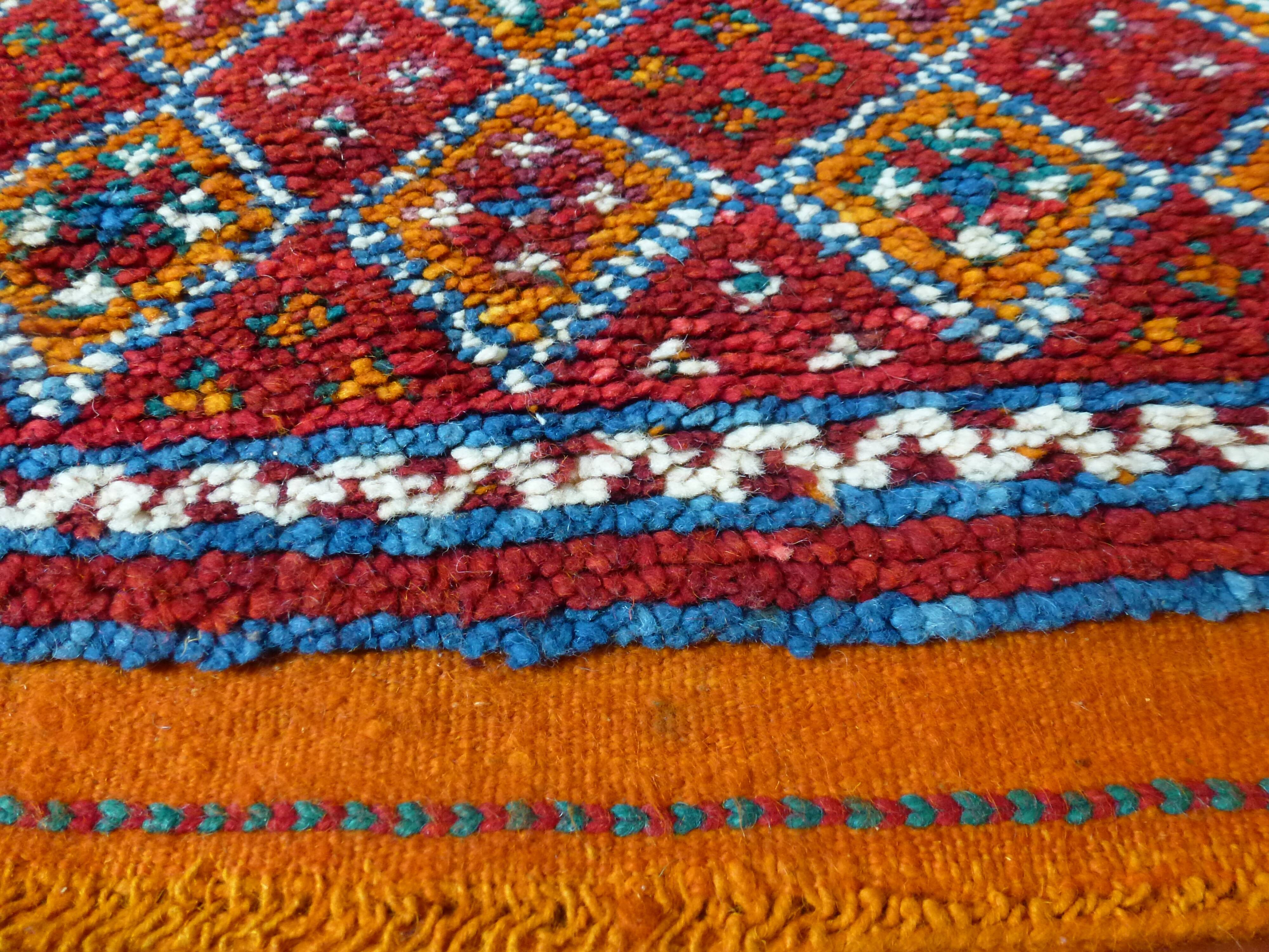 Berber carpet in wool 60