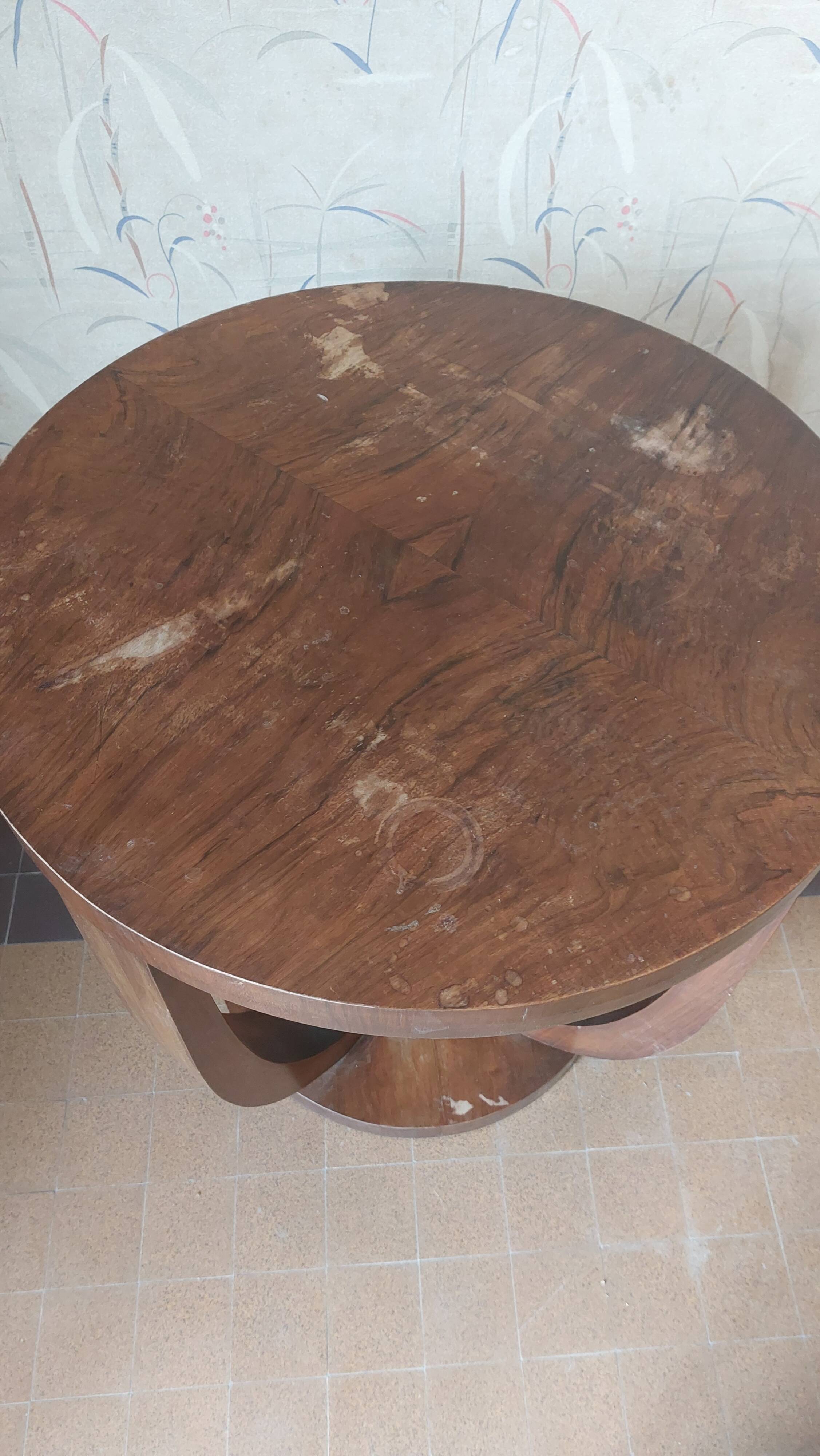 Guérison Art déco rond et pieds cintrés
