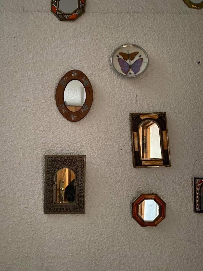 Oriental mirror silver metal