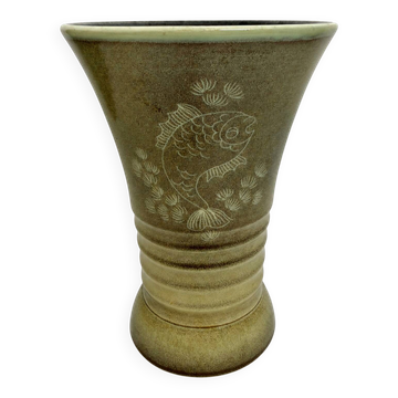 Ziegler vase Schaffhausen – sgraffito fish – Gustav Spörri period