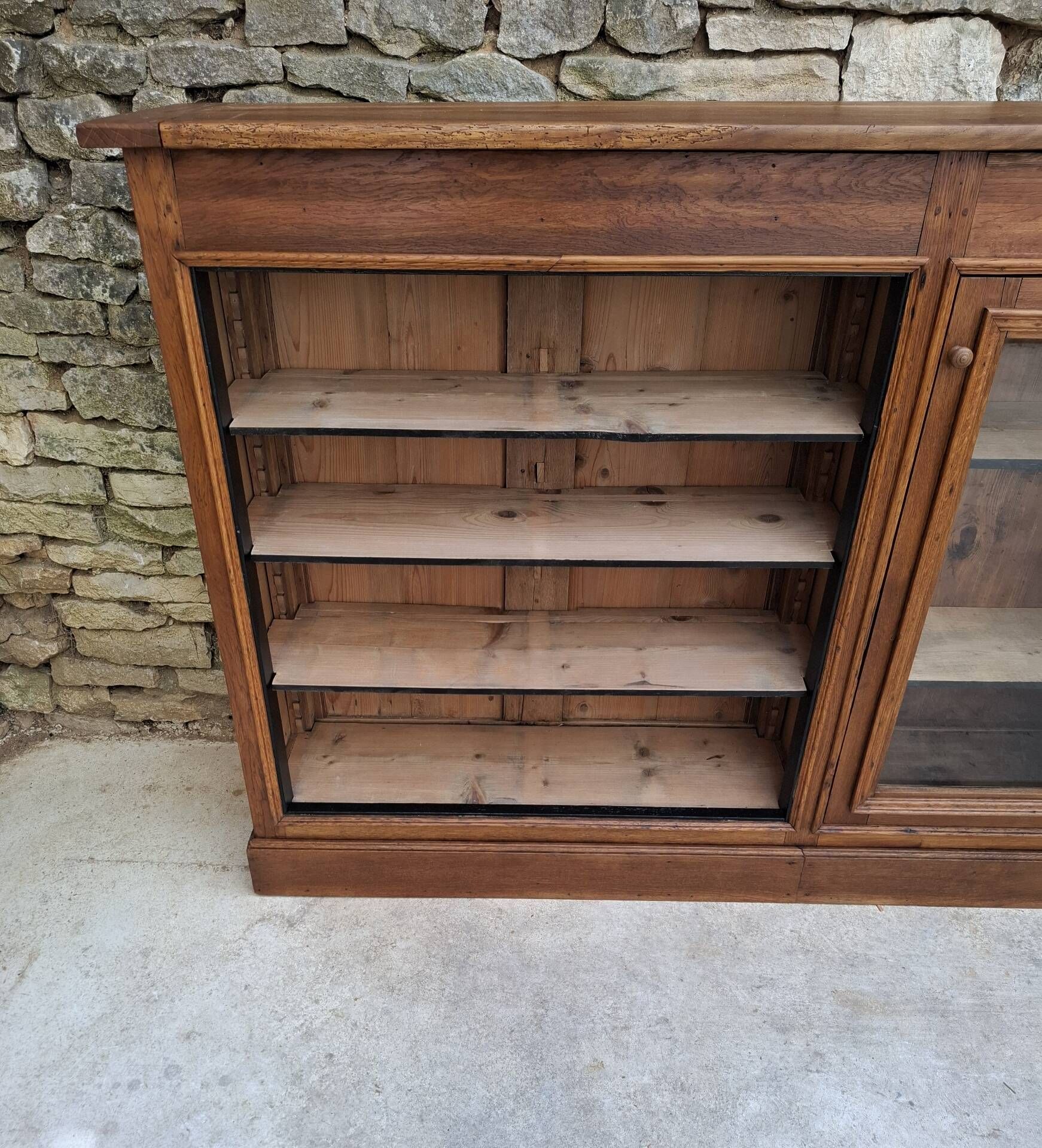 Oak display cabinet 237 cm