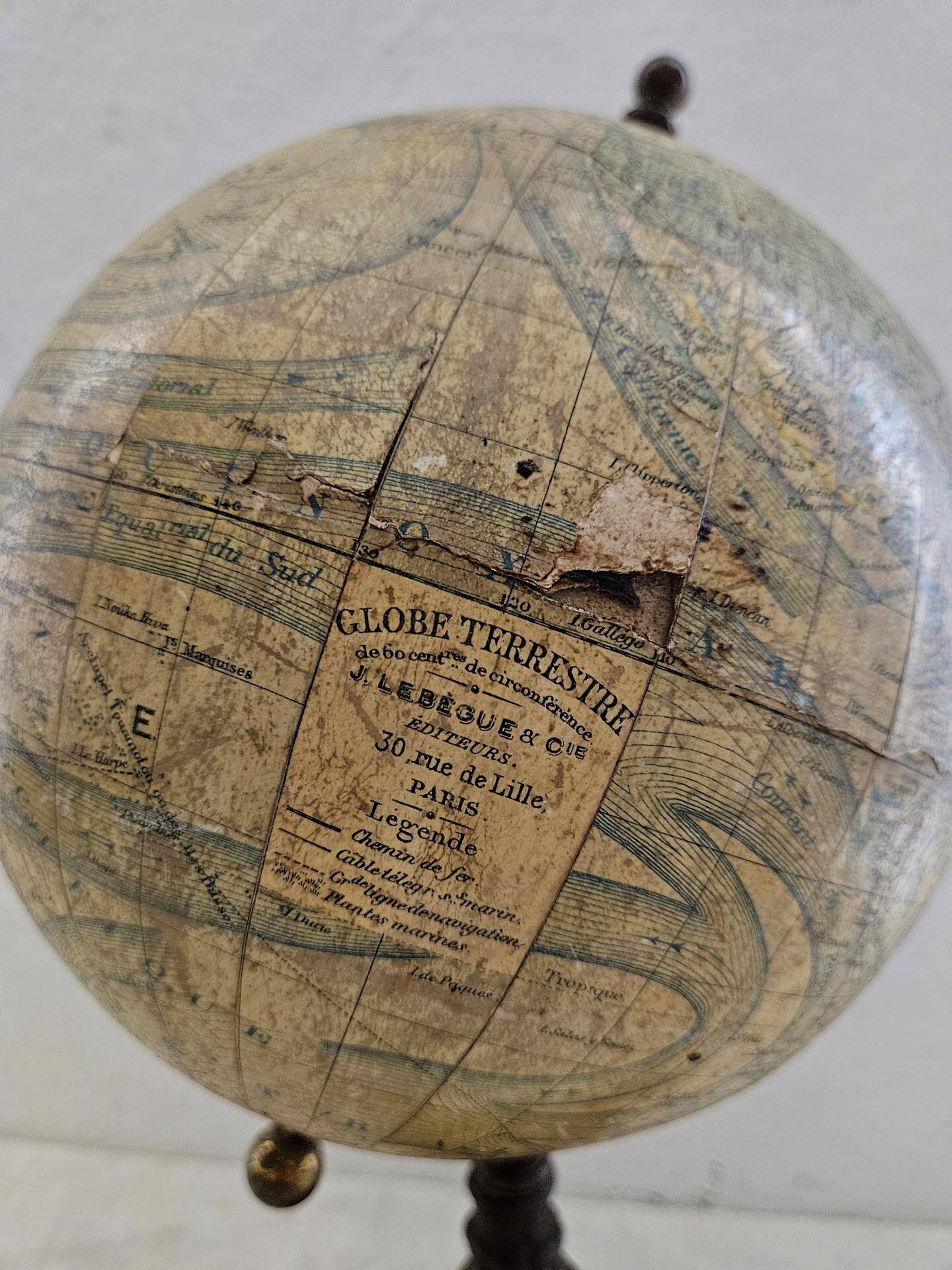 Globe terrestre LeBègue & Cie