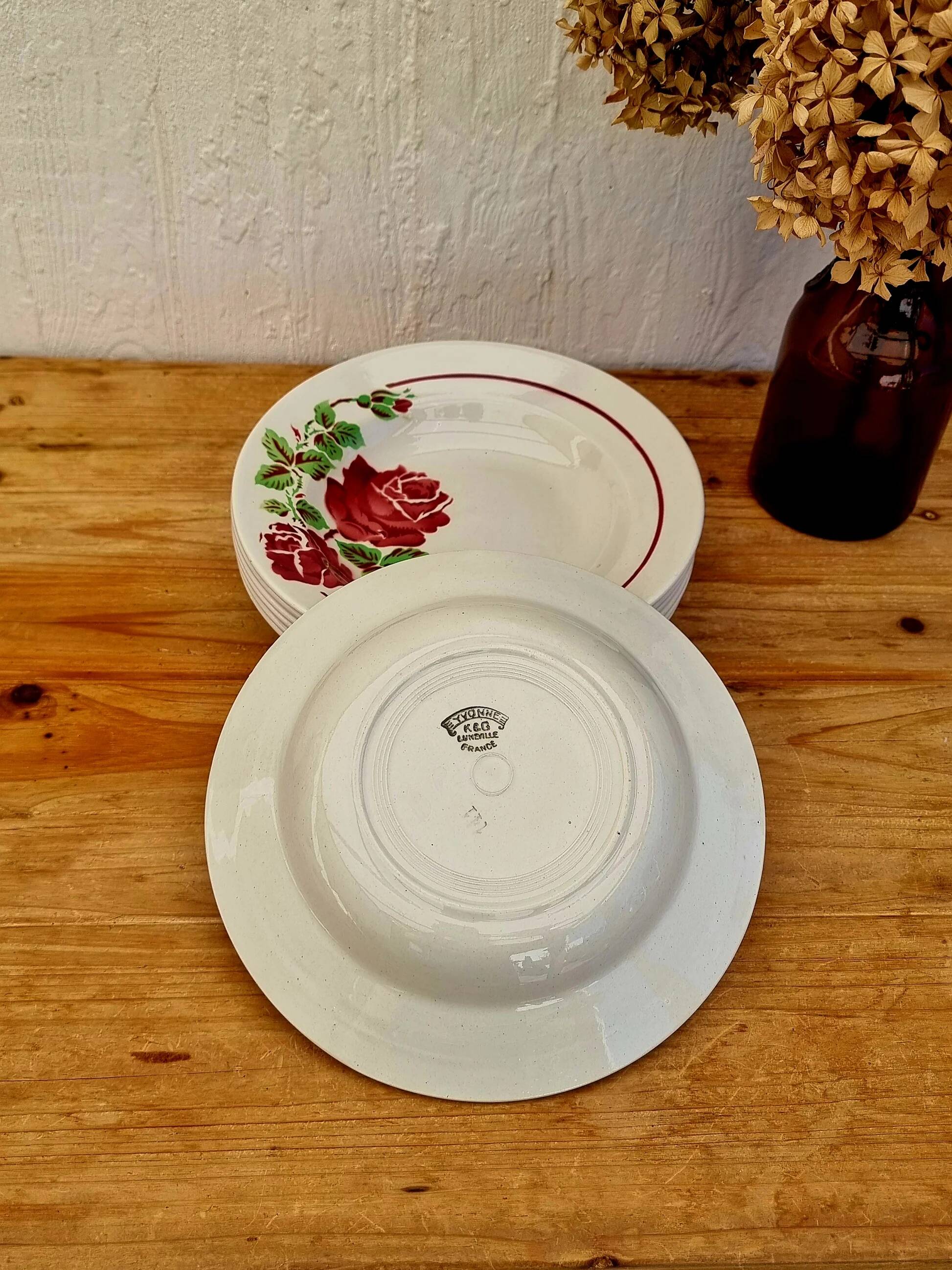 Set of 7 deep plates K&G Lunéville model Yvonne
