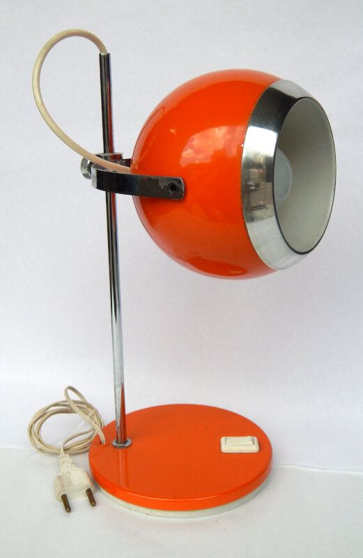 Eyeball floor lamp orange metal has ask ball space age of the 1970s
