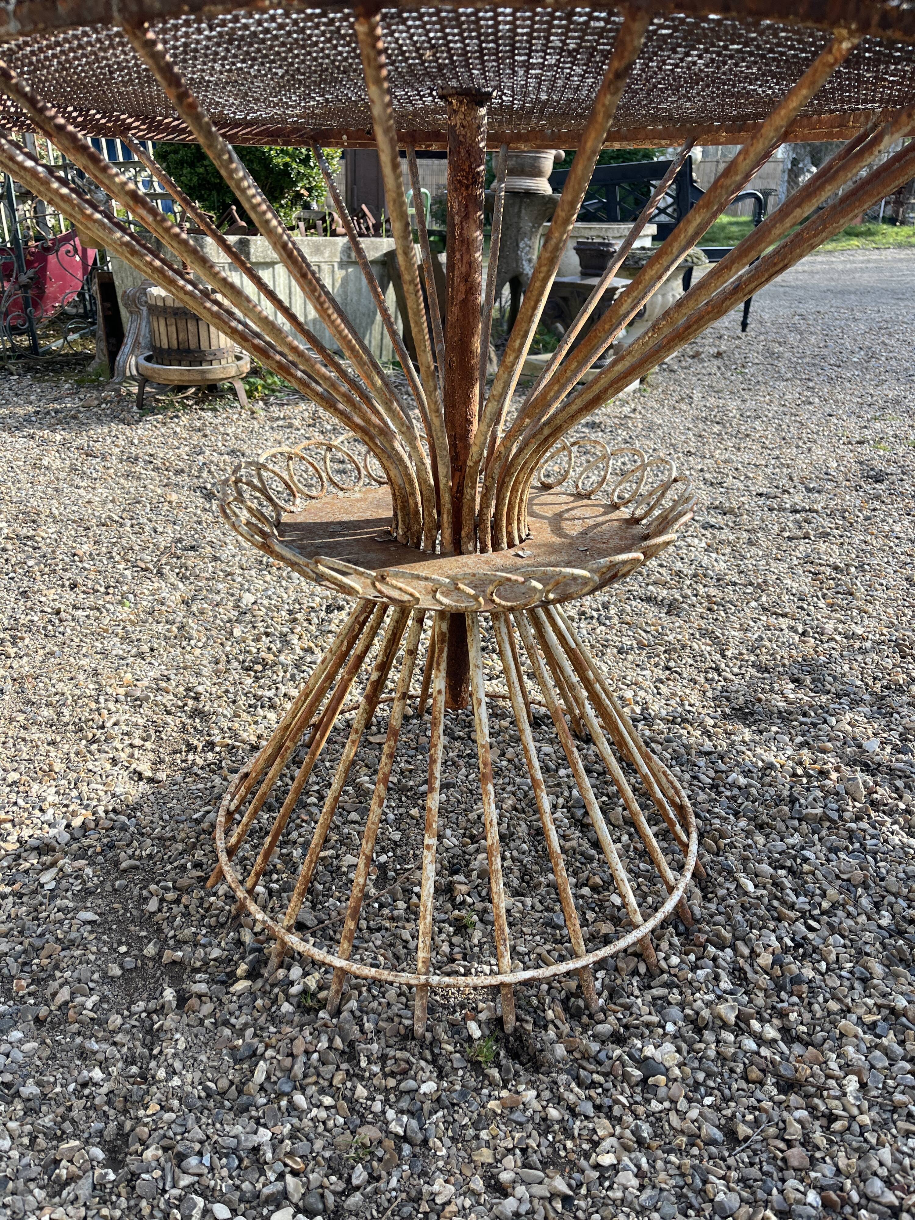 Garden table Mathieu Matégot