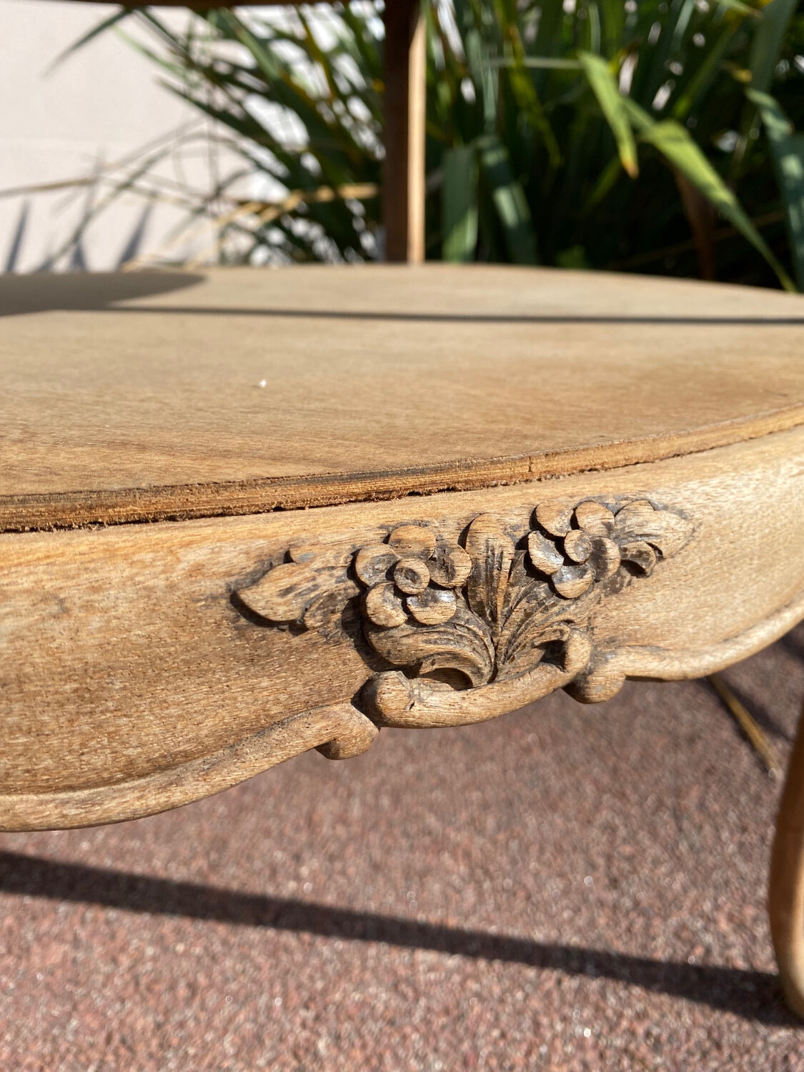 Antique chippendale style sandblasted wood coffee table