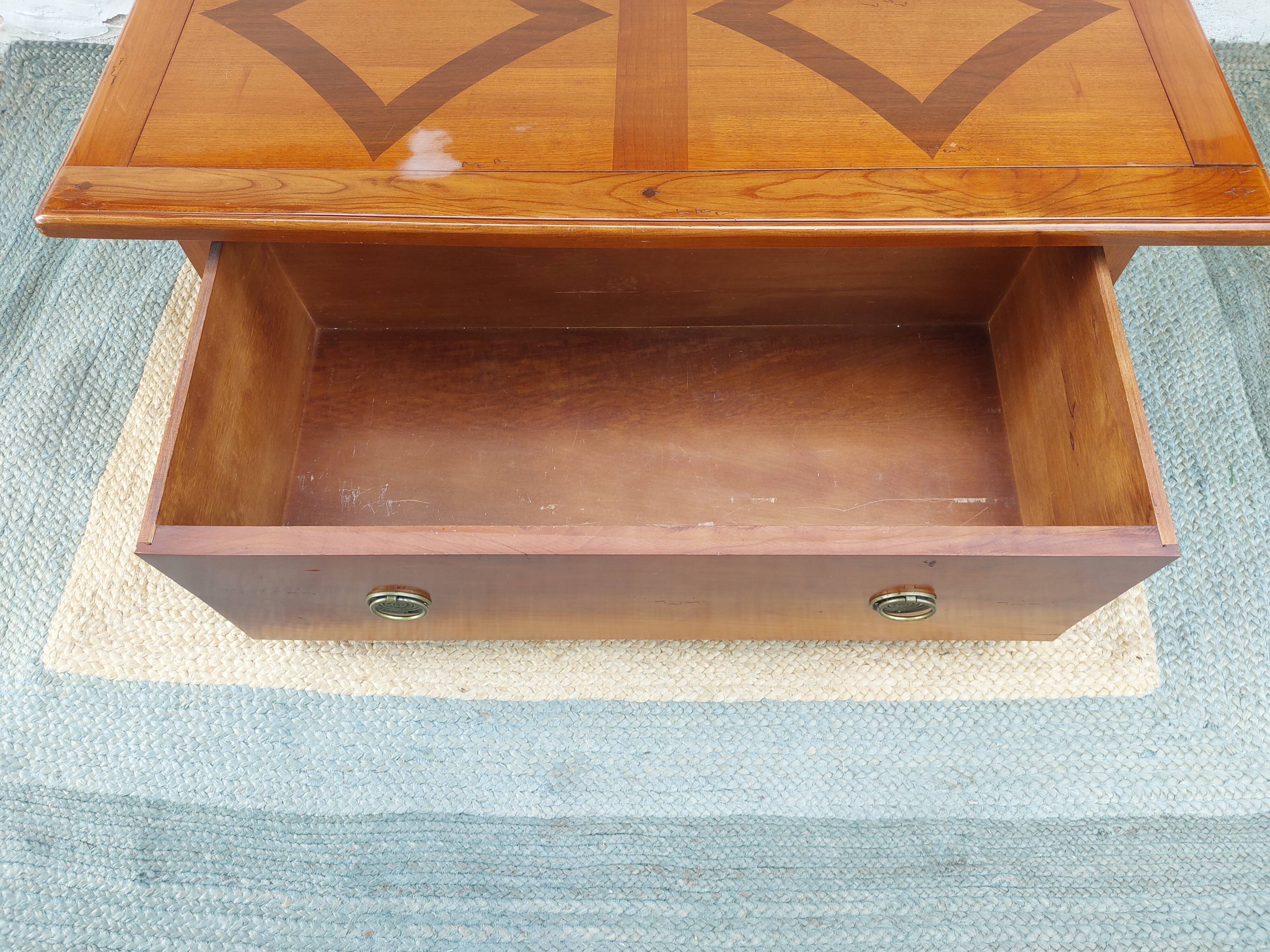 Solid wood coffee table, large drawer