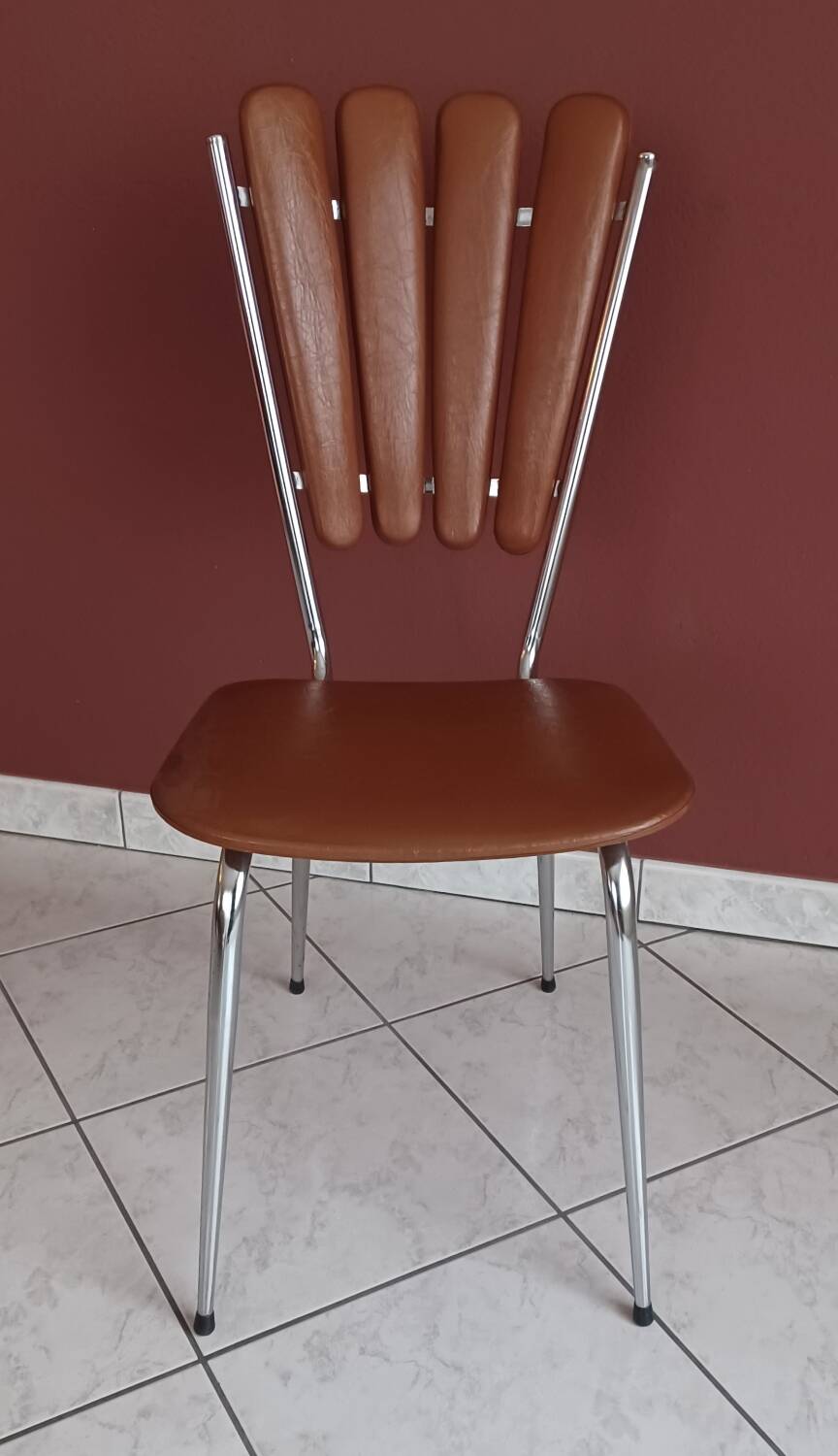 Vintage petal chair Soudexvinyl