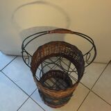 Basket bottle holders