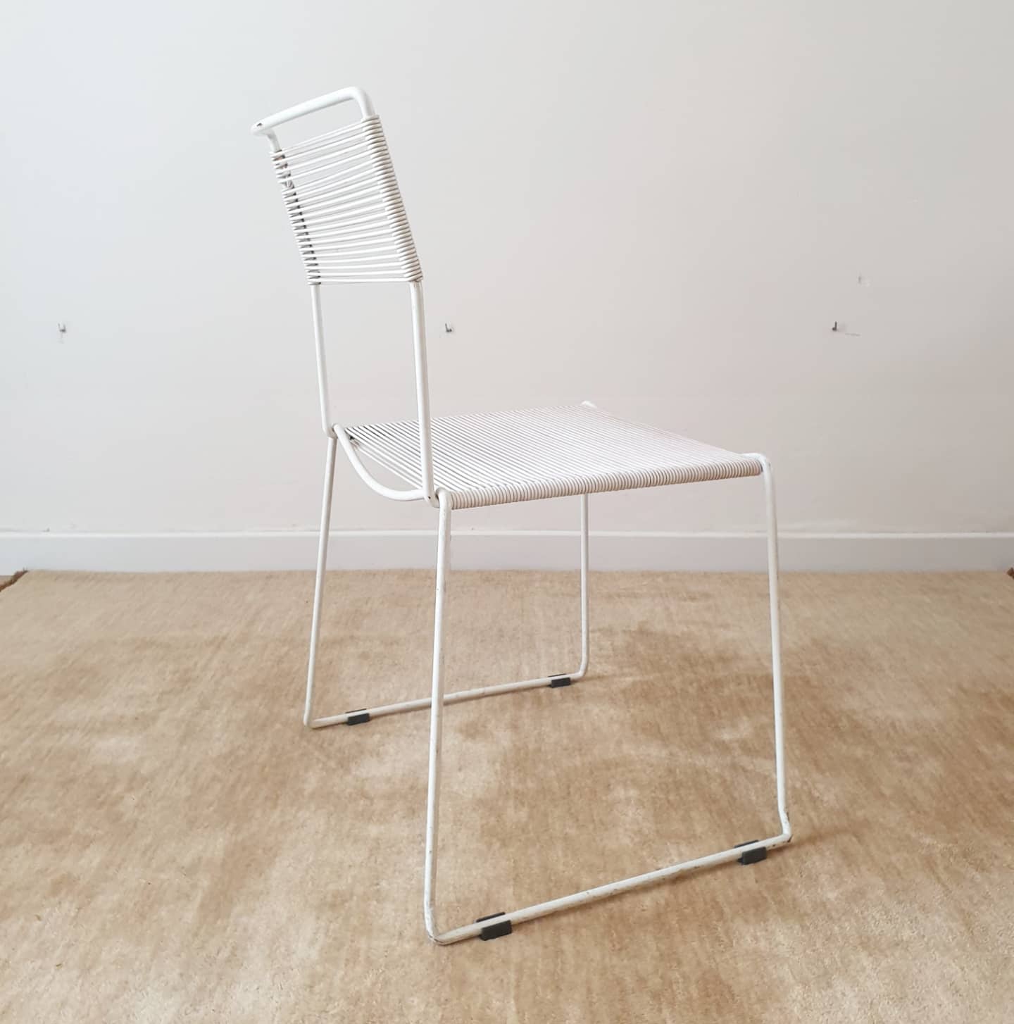 Set of 4 spaghetti chairs