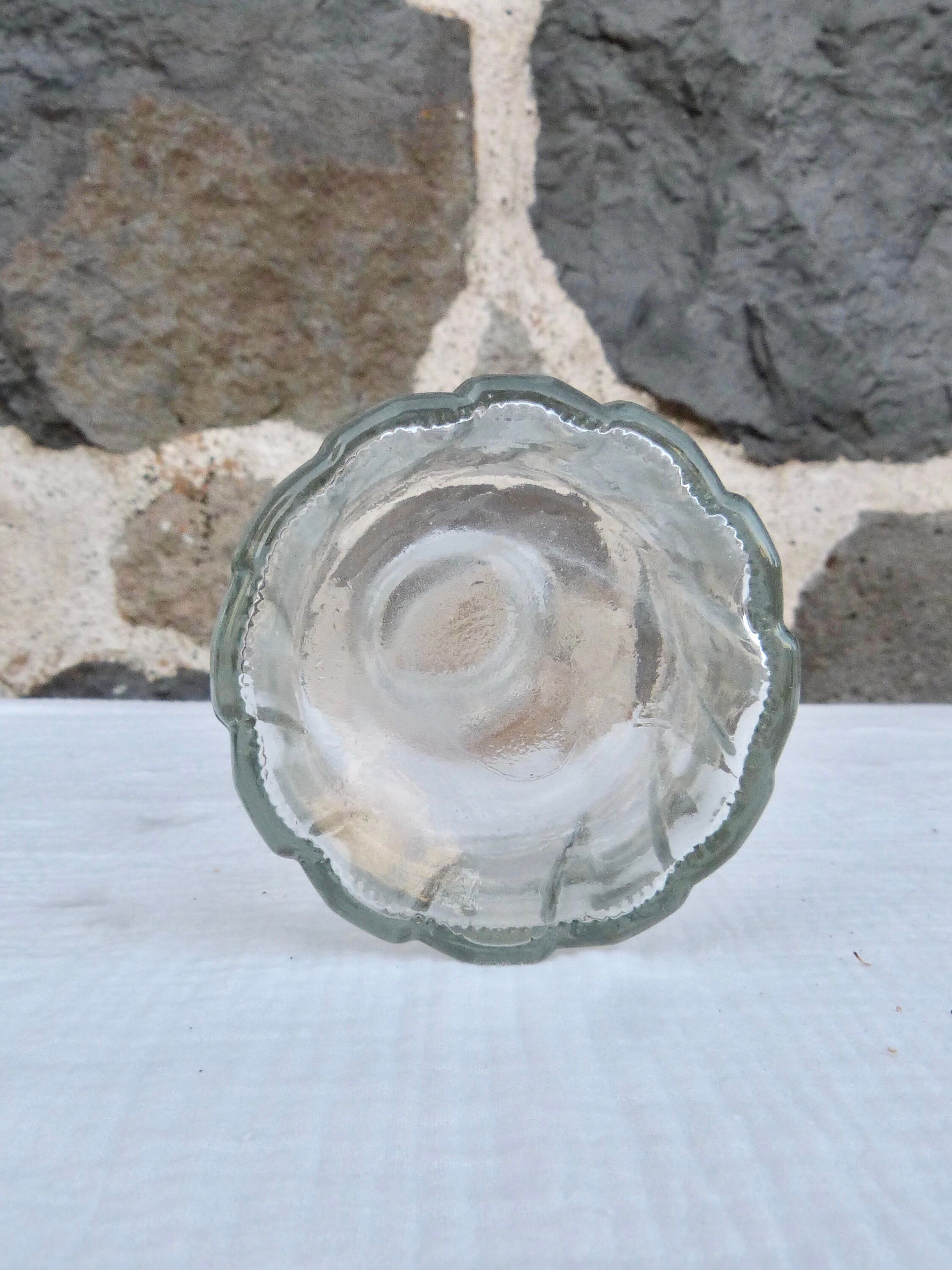 Glass whisky decanter