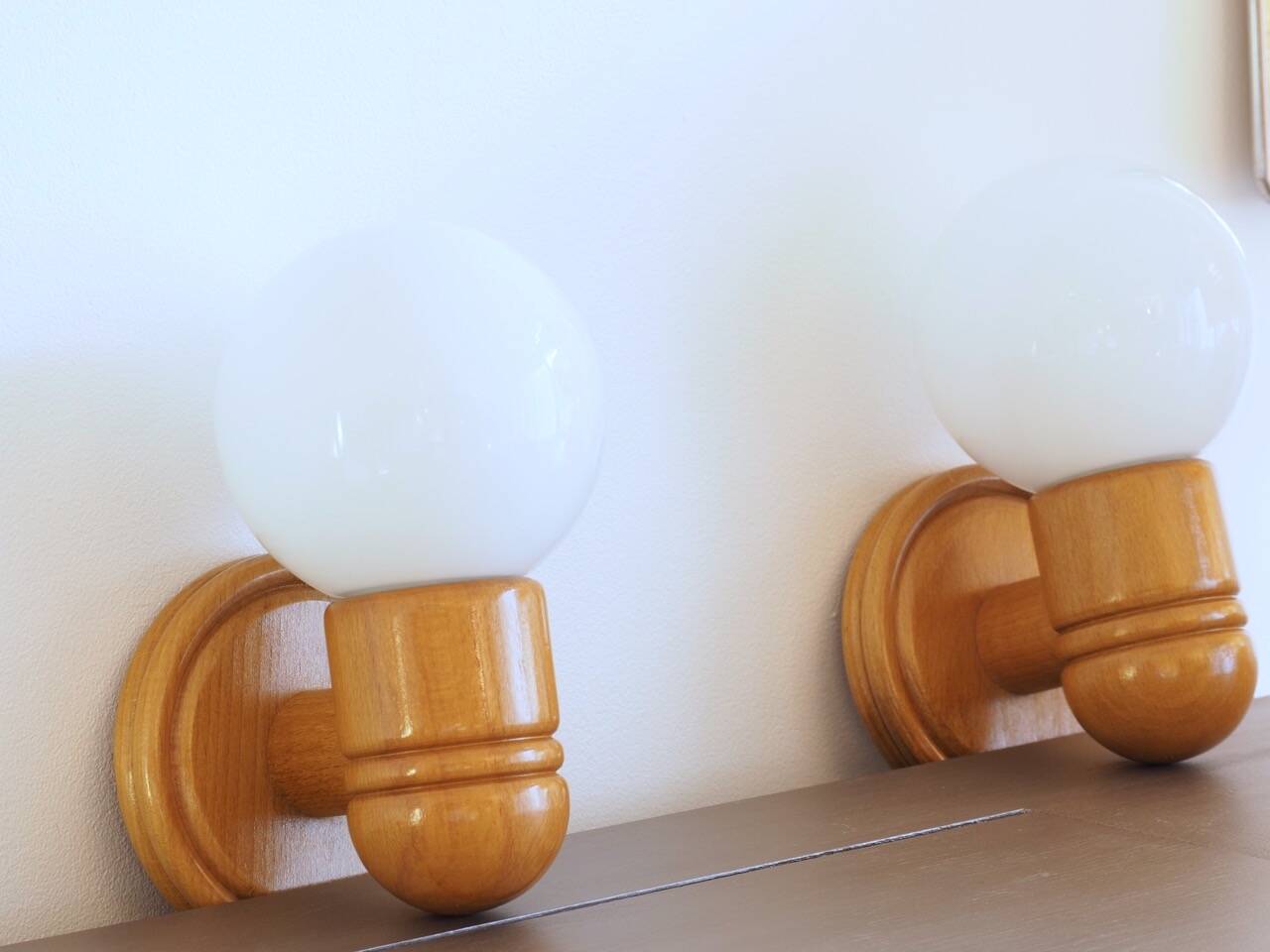 2 vintage wooden wall lights ALLIBERT model CYPRIA