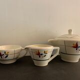 Teapot and creamers Gien, model Tamaris, 1950