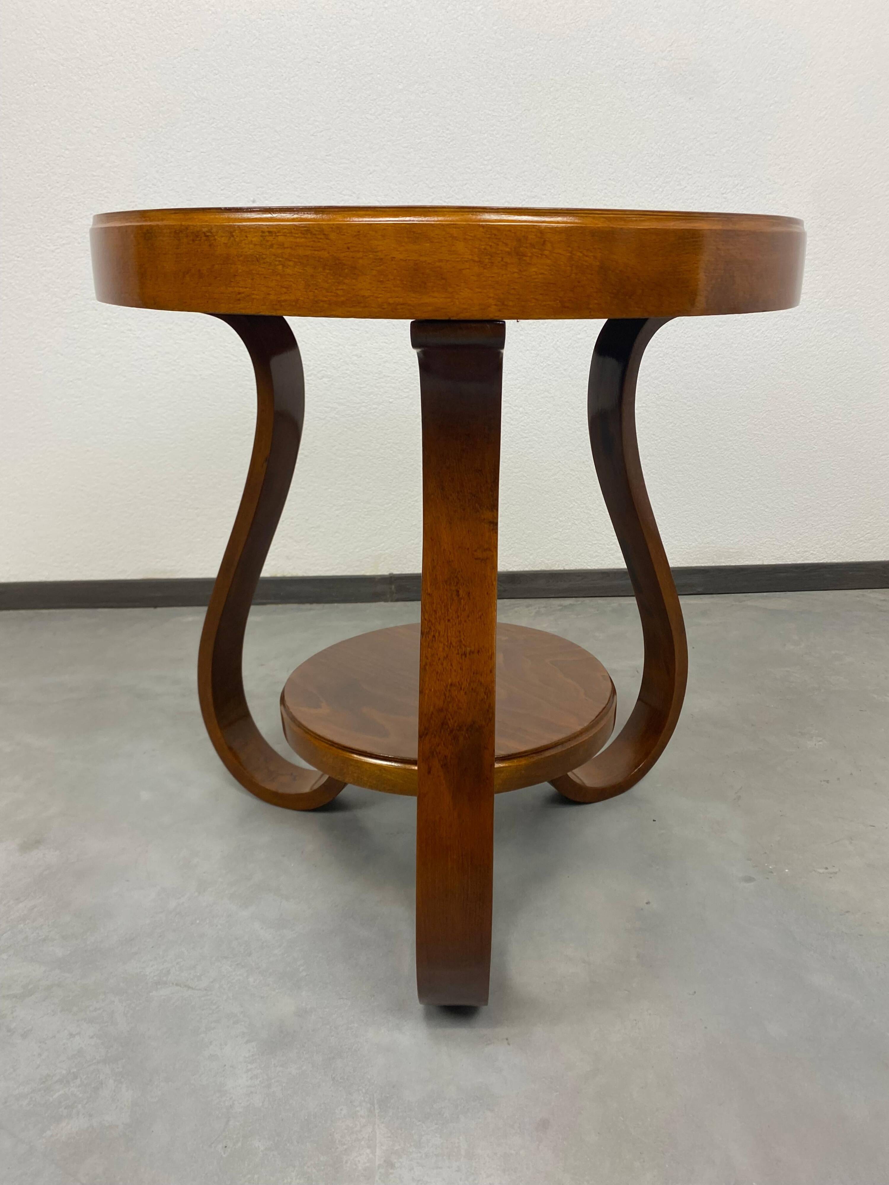 Table basse Tulipe Art déco no.301 par Thonet Debrecen
