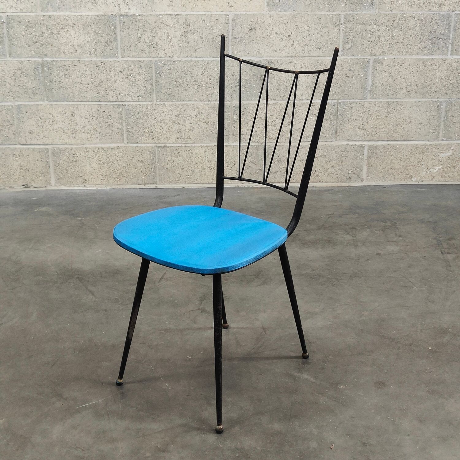 Kitchen chair Colette Gueden, blue vinyl