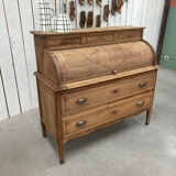 Cylinder desk