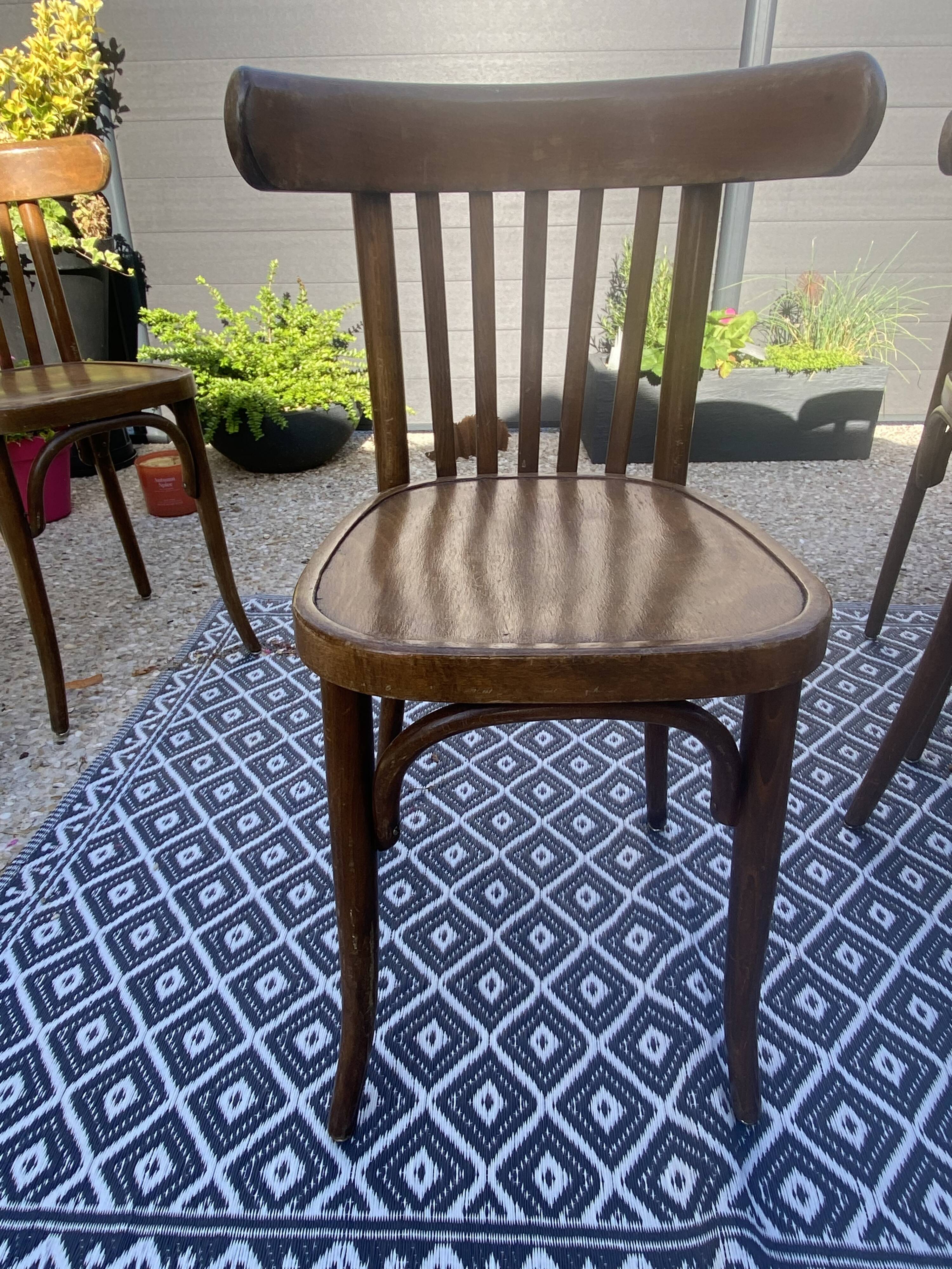 Ensemble de 8 chaises bistrot style Baumann bois courbé Annee 50/60