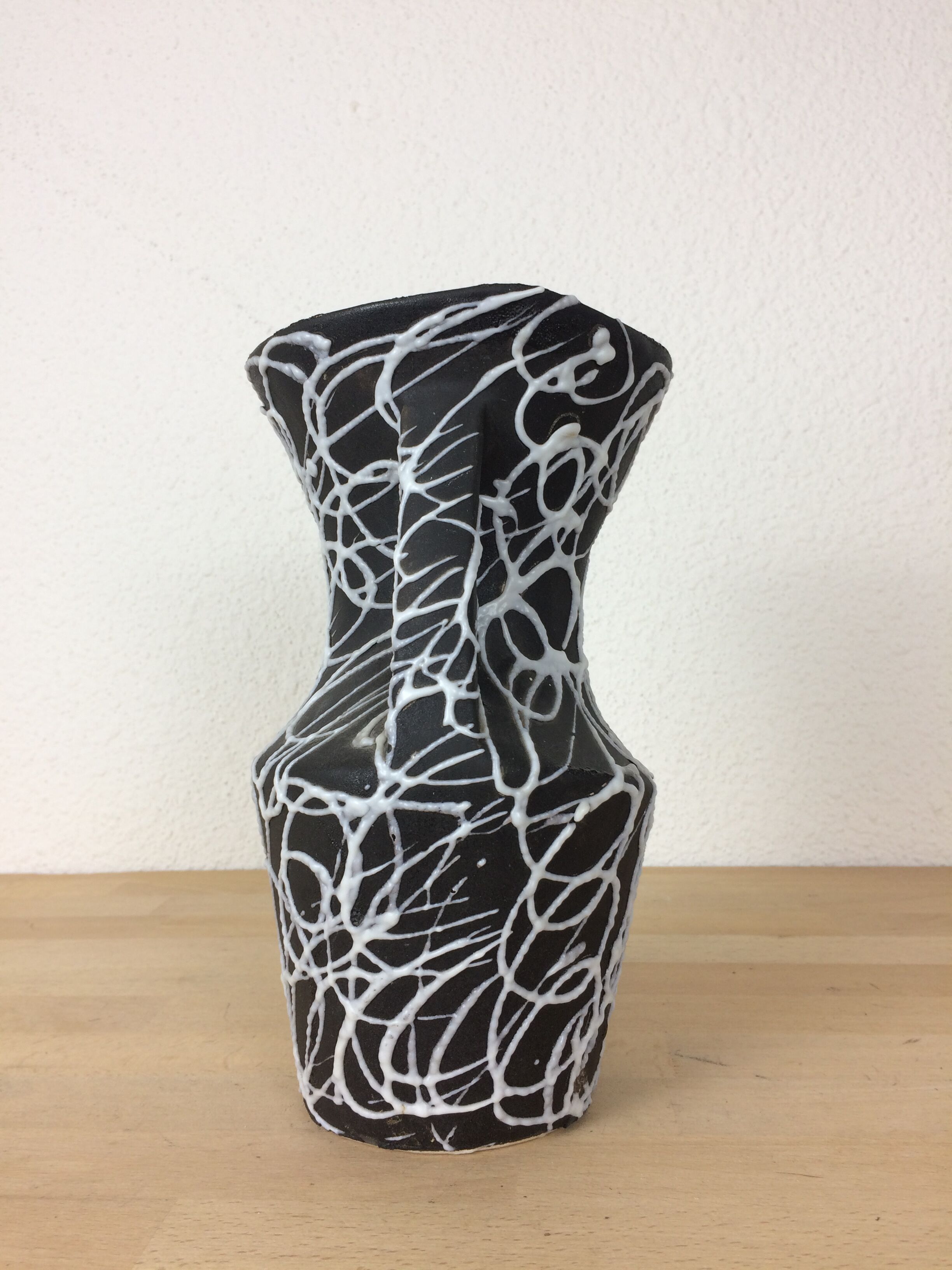 60s Vallauris ceramic vase, white spaghetti