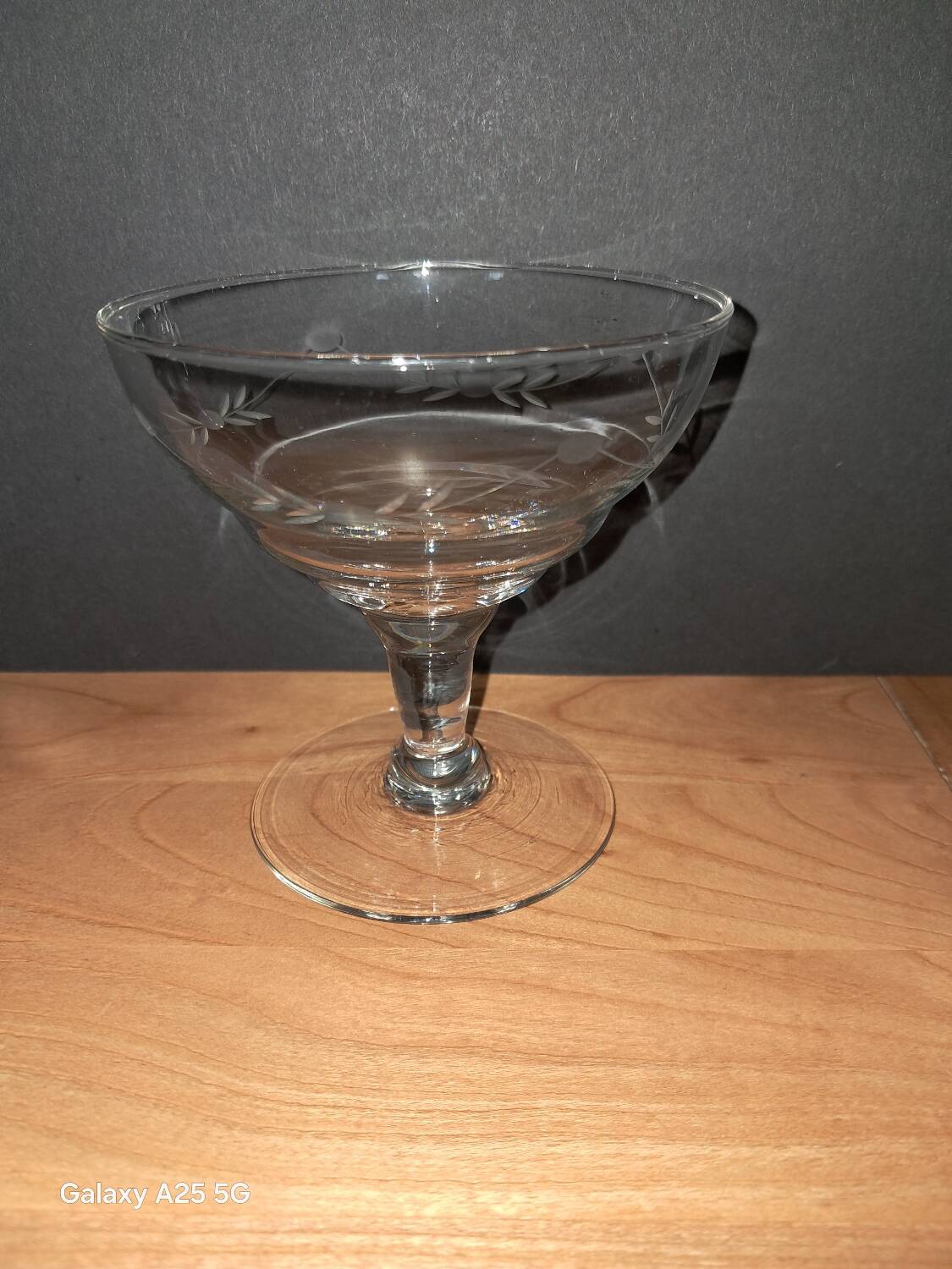 6 coupes à champagne gravées, années 30-40