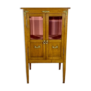 vitrine époque Art Déco