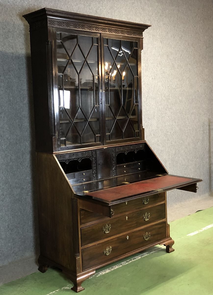 Scriban nineteenth mahogany