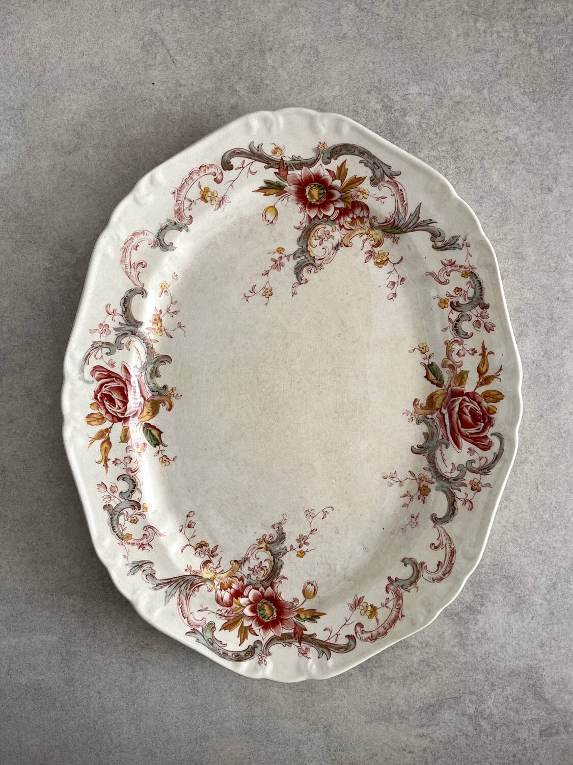 Bishop & Stonier “Wentworth” polychrome iron earthenware dish