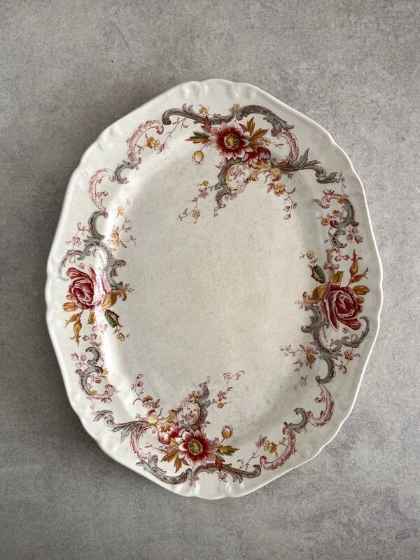 Plat en terre de fer polychrome « Wentworth » Bishop & Stonier