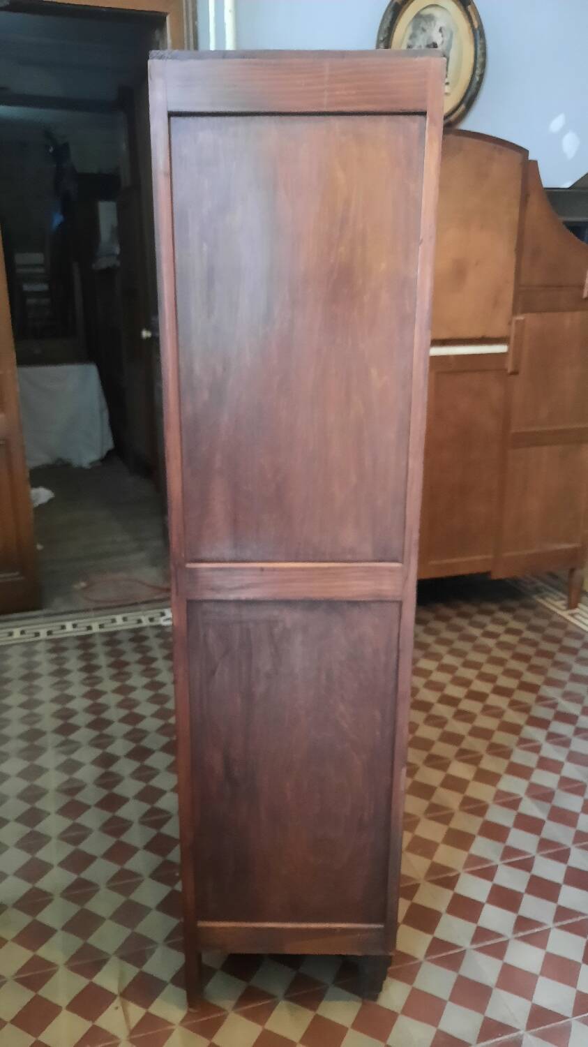 Asymmetrical Parisian wardrobe