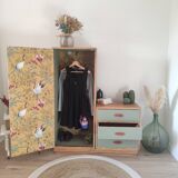 Asymmetrical boarding cabinet year 60