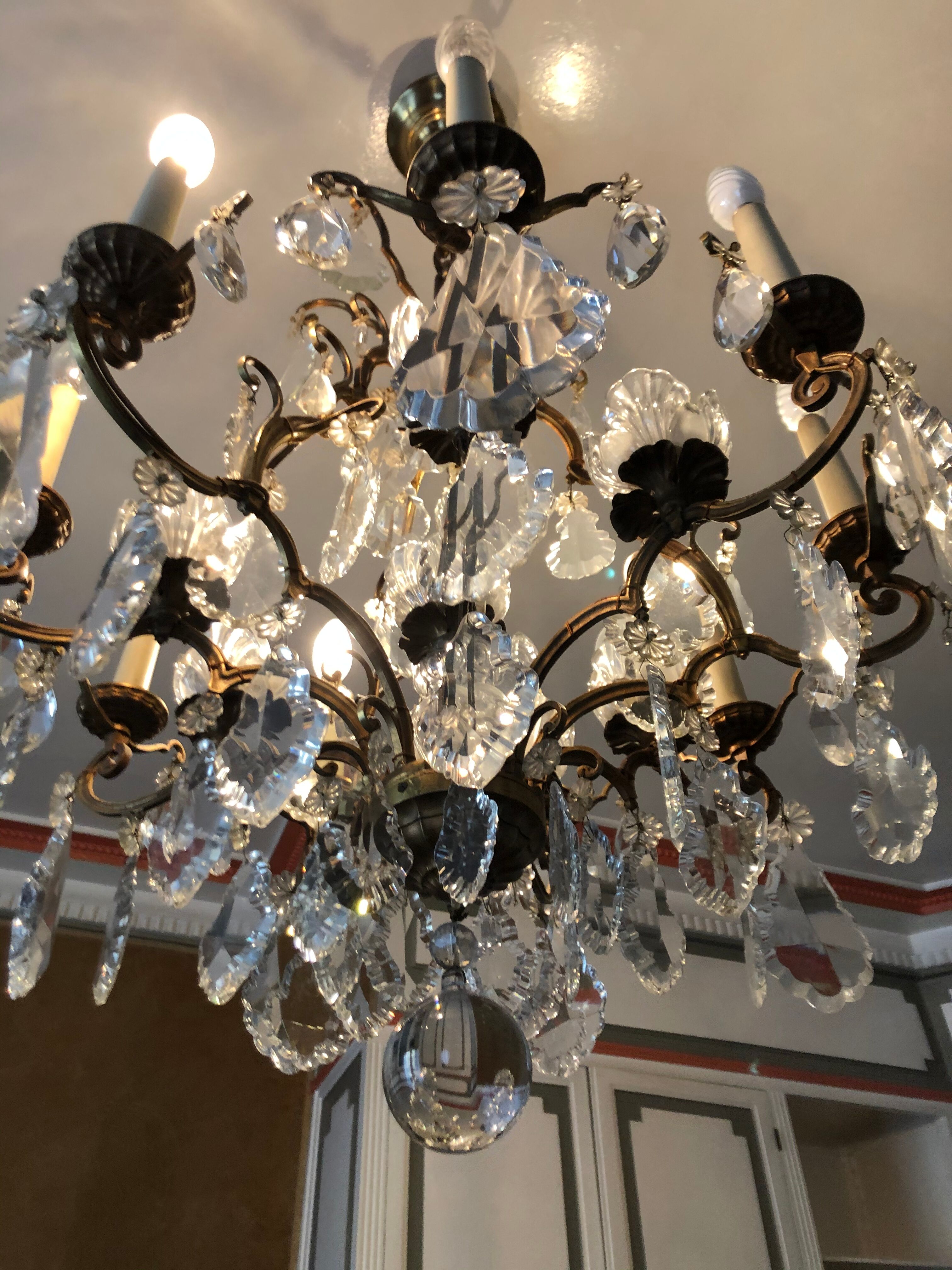 Bagués chandelier bronze and crystal 9 fires 1940