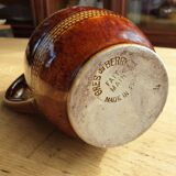 Berry's Berry pussity pitcher Booted medieval artcraft