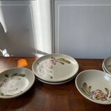 6 flat and deep stoneware plates