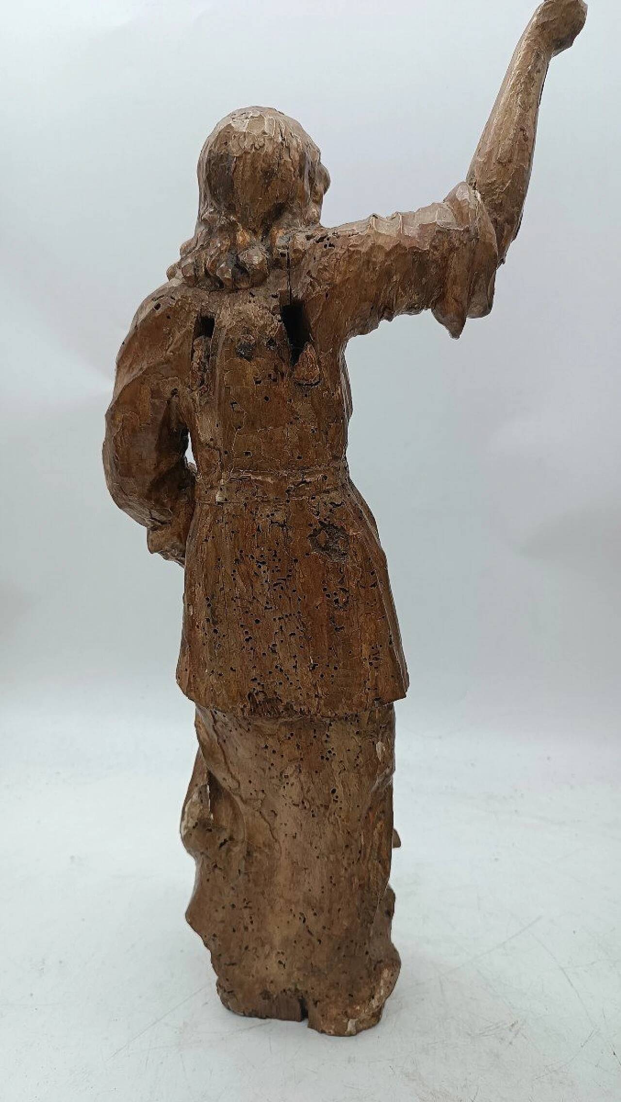 Pair of Tuscan giltwood angel sculptures, late 17th century