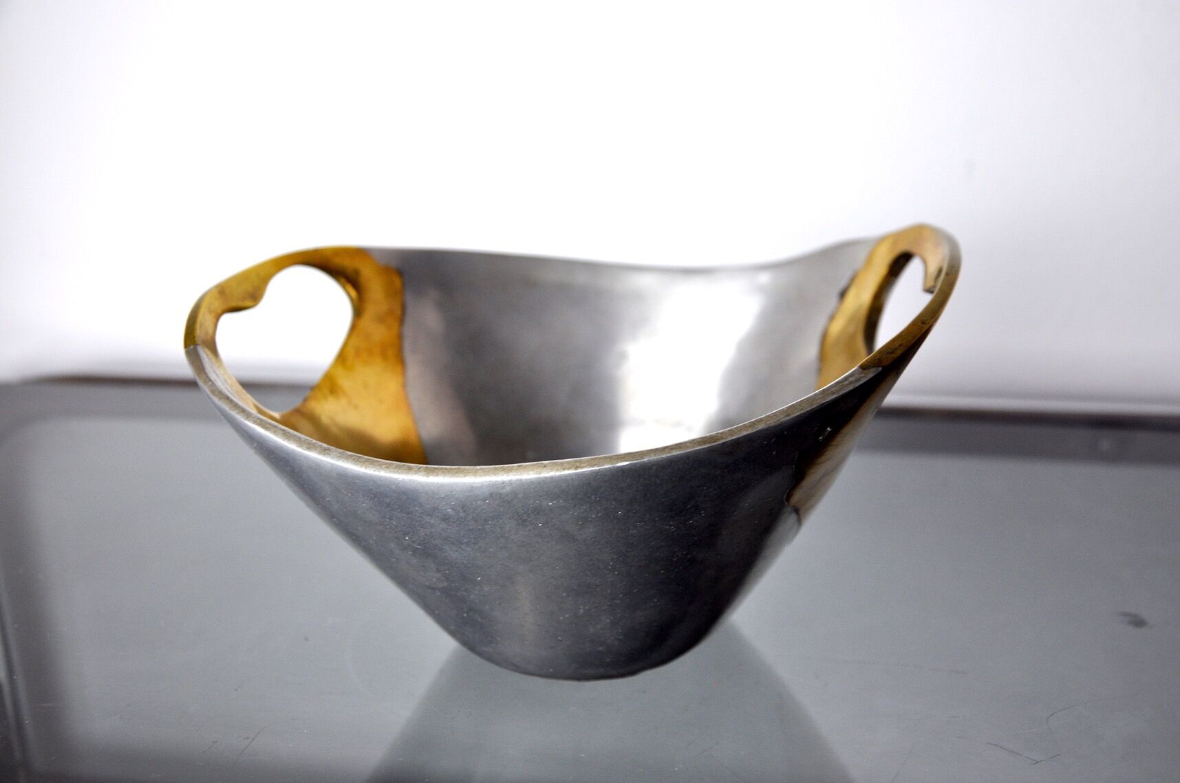 Empty pocket brutalist David Marshall 1980 Spain