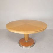 Dining table Isa by Chi Wing Lo for Giorgetti, 130 cm, 1990s