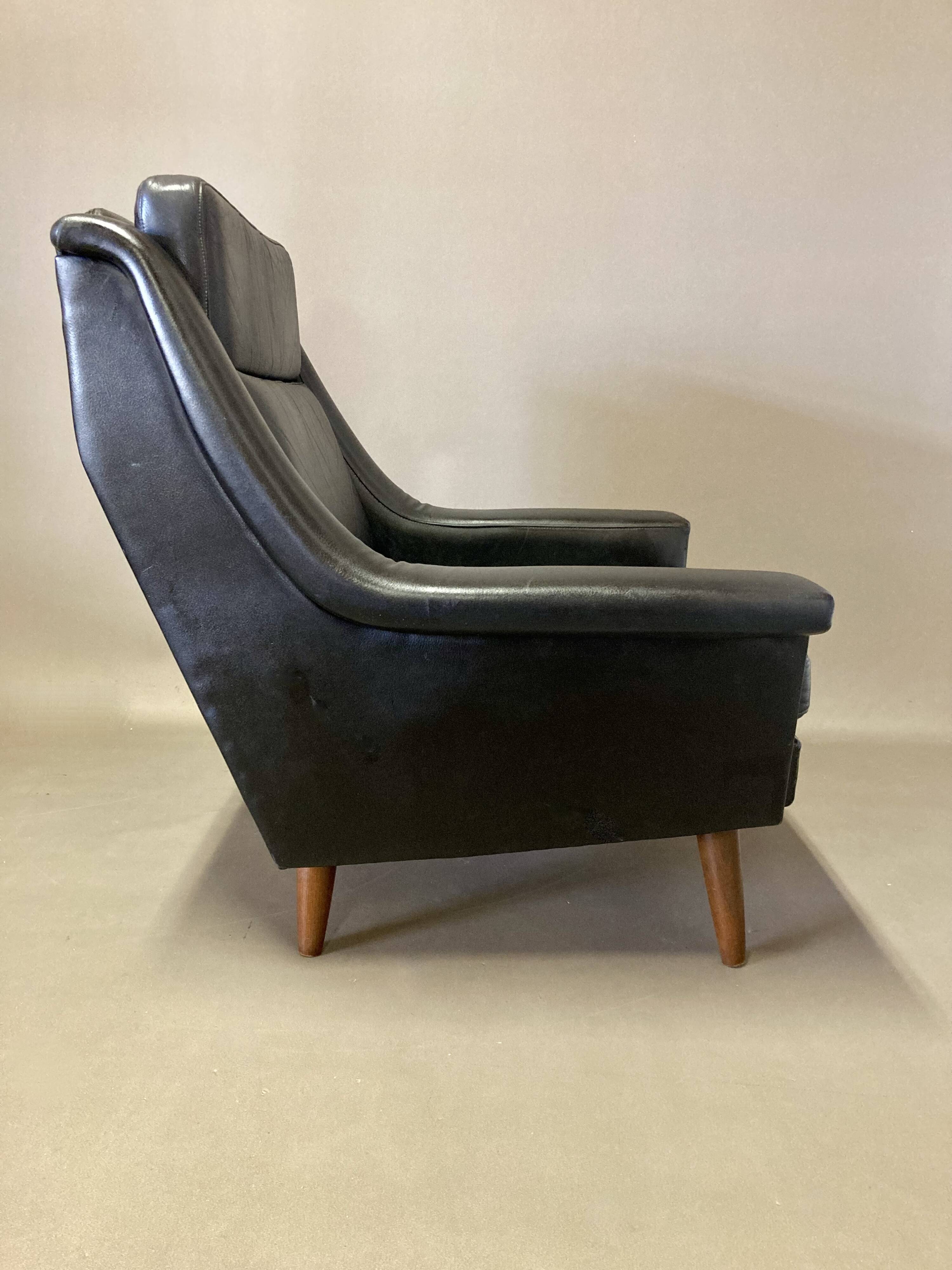 High black leather armchair “scandinavian design” 1950.