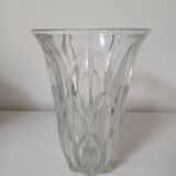 Glass vase, "leaves" pattern