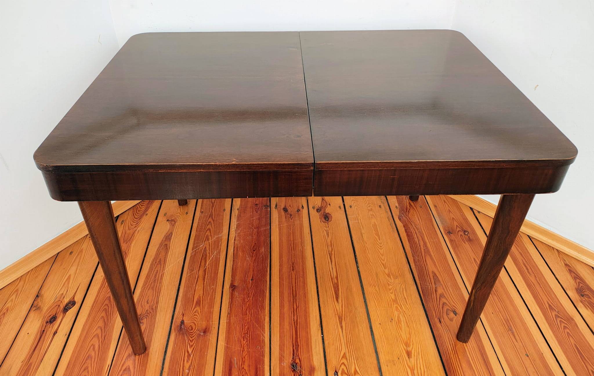 Czechoslovakian Extendable Dining Table by Jindřich Halabala for Up Závody