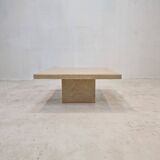 Table Basse Carrée Italienne en Travertin, 1980s