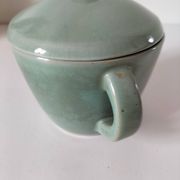 Covered sugar bowl in celadon ceramic – modernist lines